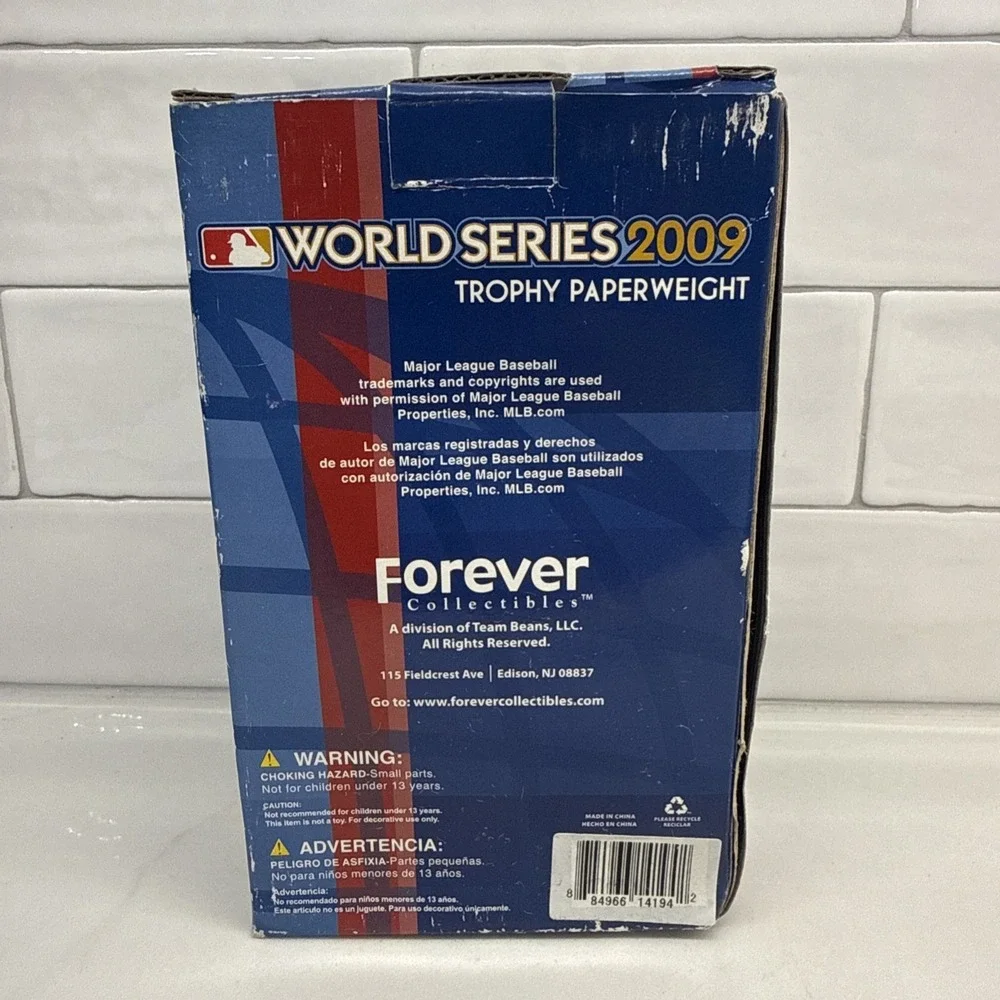 2009 New York Yankees MLB Baseball World Series Champions Trophy Paperweight